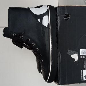 BRAND NEW SOREL CHEYANNE METRO HI WP